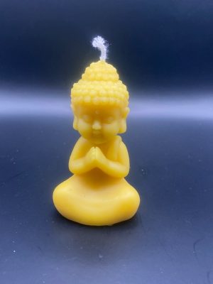 107 - Bouddha main croise menton Bouddha mains prière